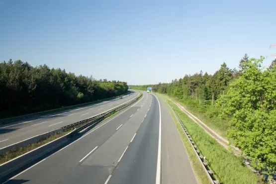 chauffeur vtc toulouse en van transfert toutes distances